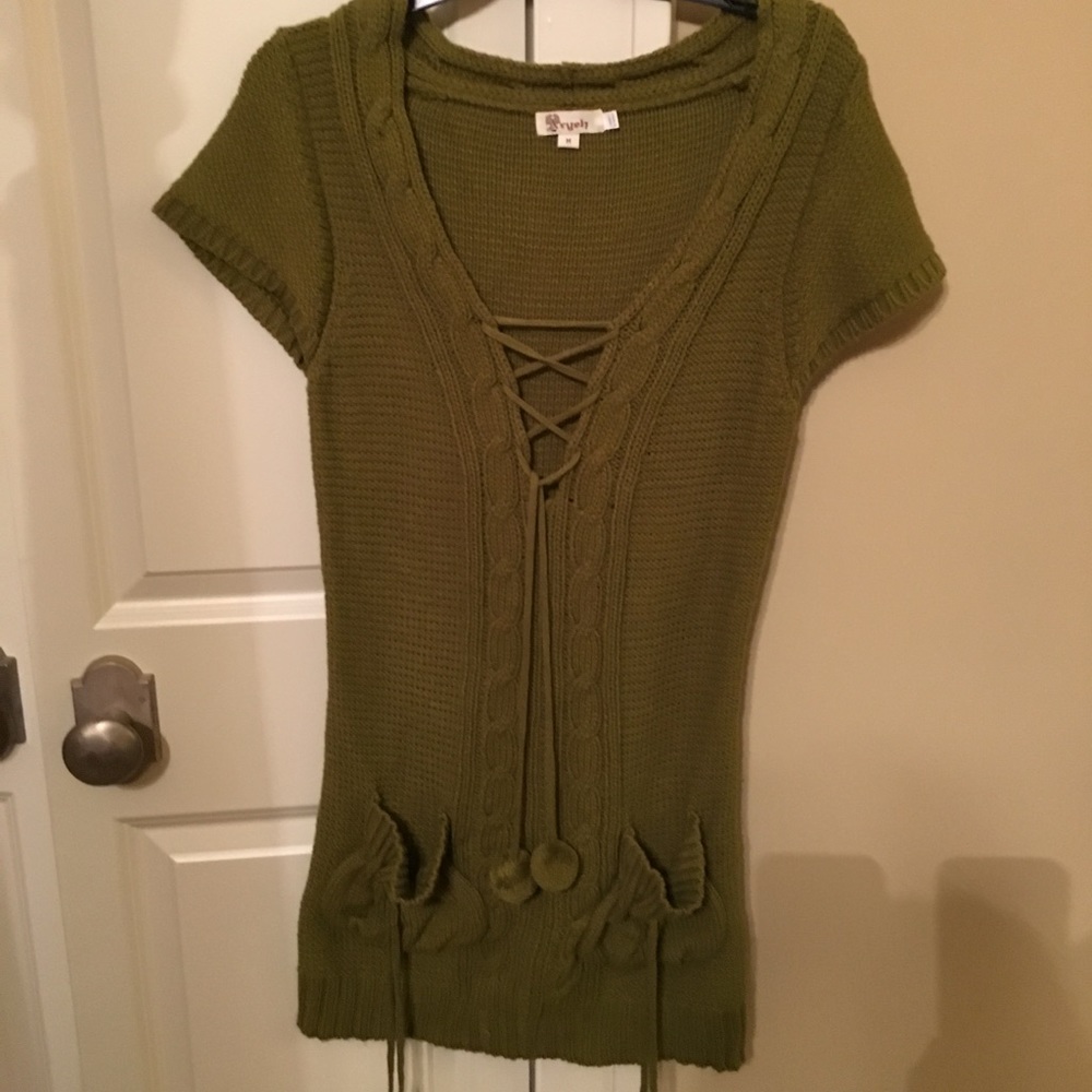 Olive green sweater dress, Like new!